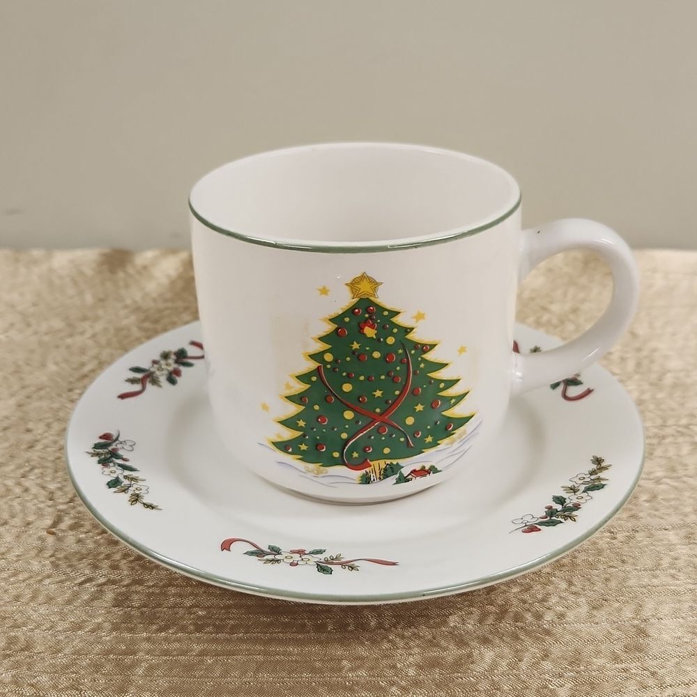 Panstone Christmas Cup and Saucer Set